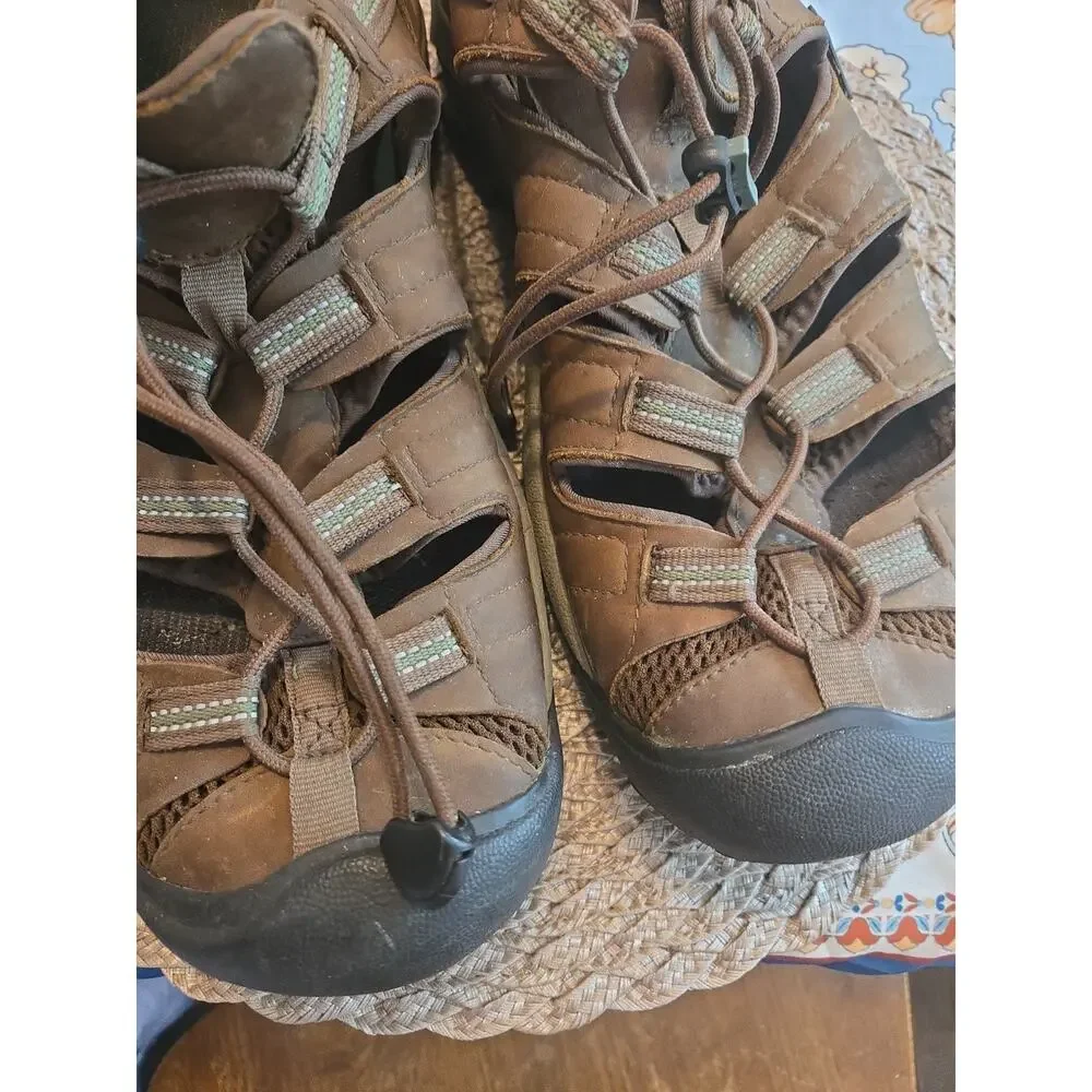 Keen Hiking Shoes Men’s Size 12